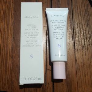 Mary Kay foundation med coverage ivory 200